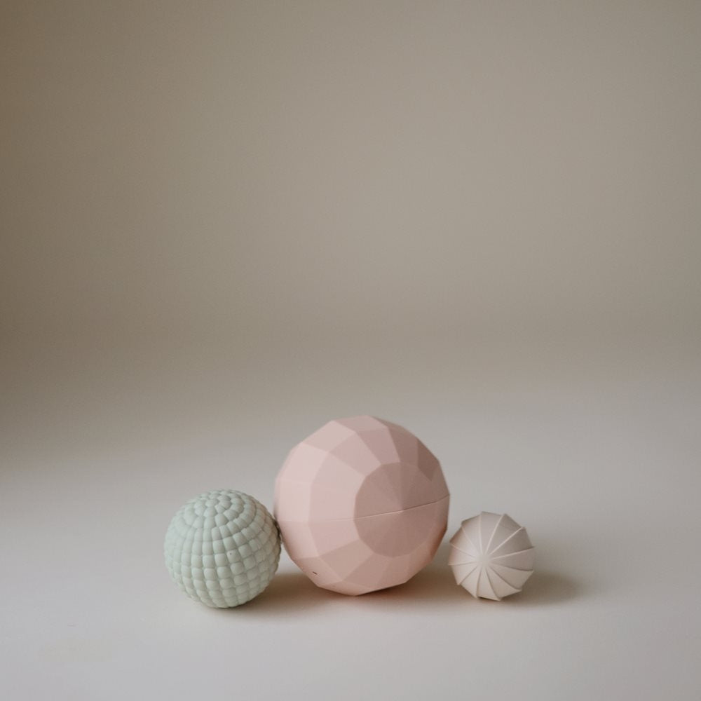 Mushie Kule Sensoryczne Blush