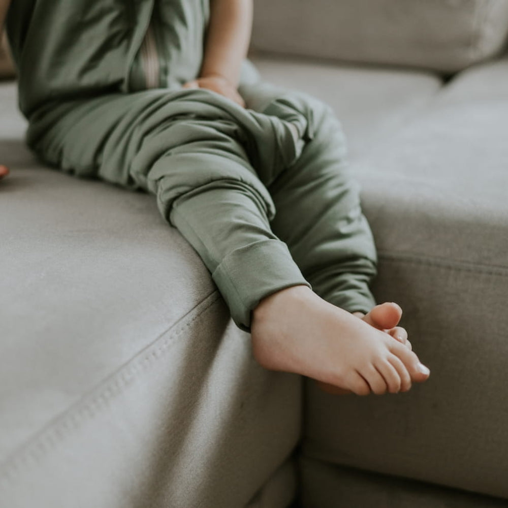 Sleepee lekki śpiworek do spania z nóżkami Grey