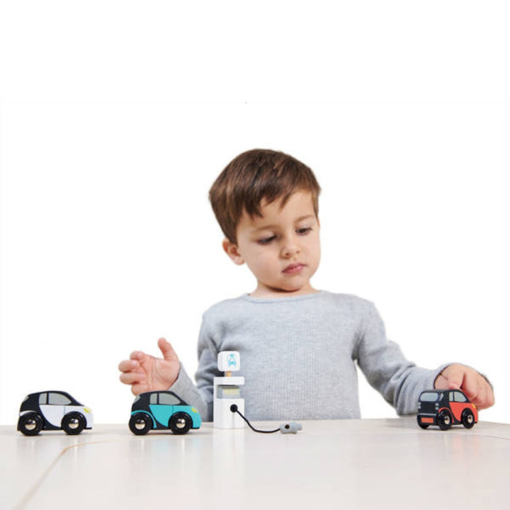 Tender Leaf Toys Drewniane autka dla dzieci Smart Car