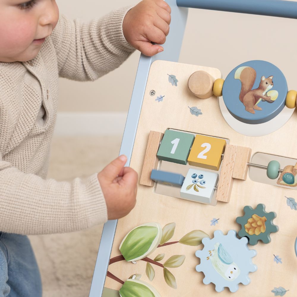 SKAZA Little Dutch Drewniany chodzik edukacyjny dla dzieci pchacz Forest Friends