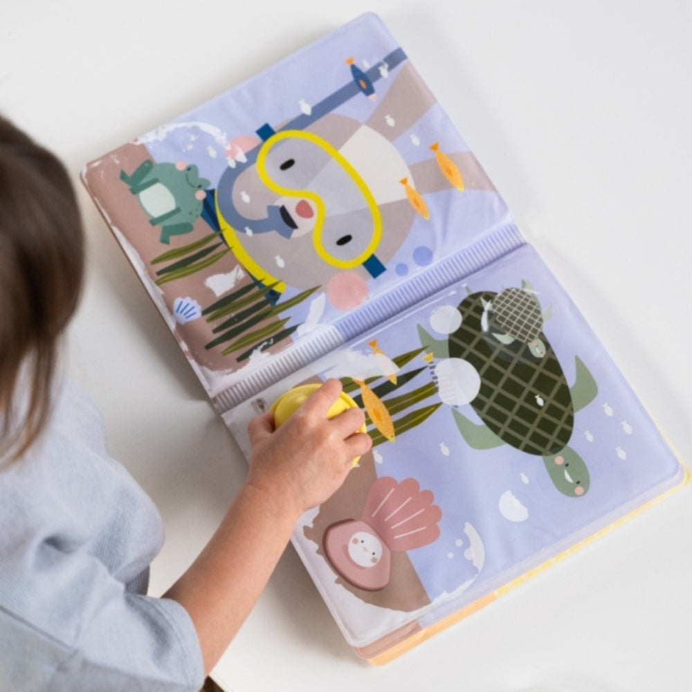 Taf Toys Magiczna Książeczka Wodna sensoryczna z pieczątką
