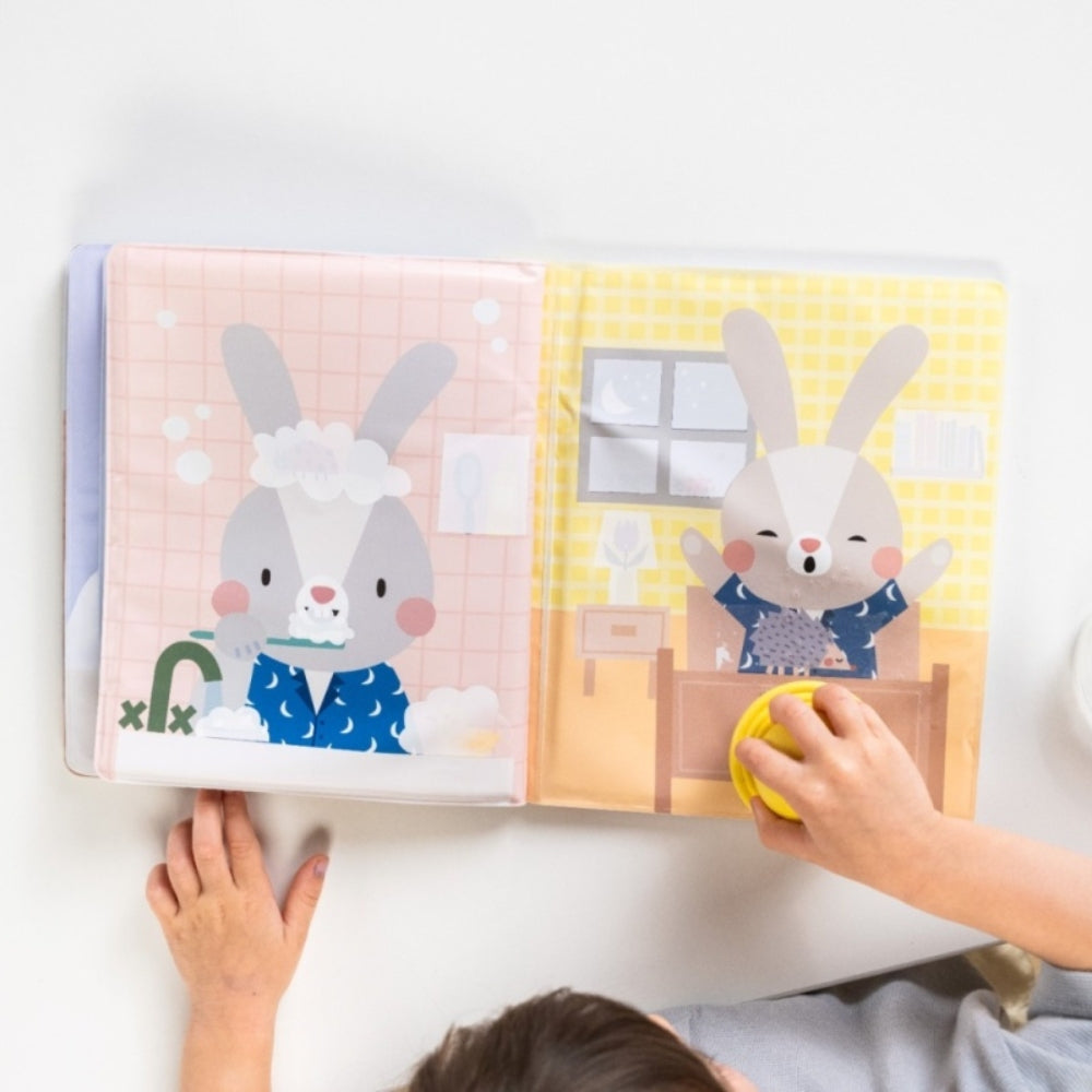 Taf Toys Magiczna Książeczka Wodna sensoryczna z pieczątką