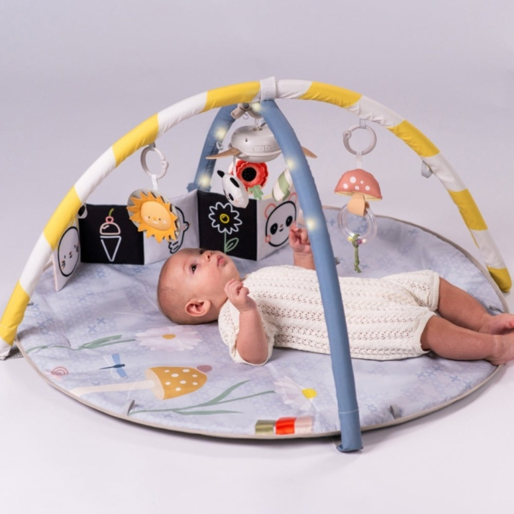 Taf Toys Mata edukacyjna z Melodią i Światełkami Melody Bloom Gym