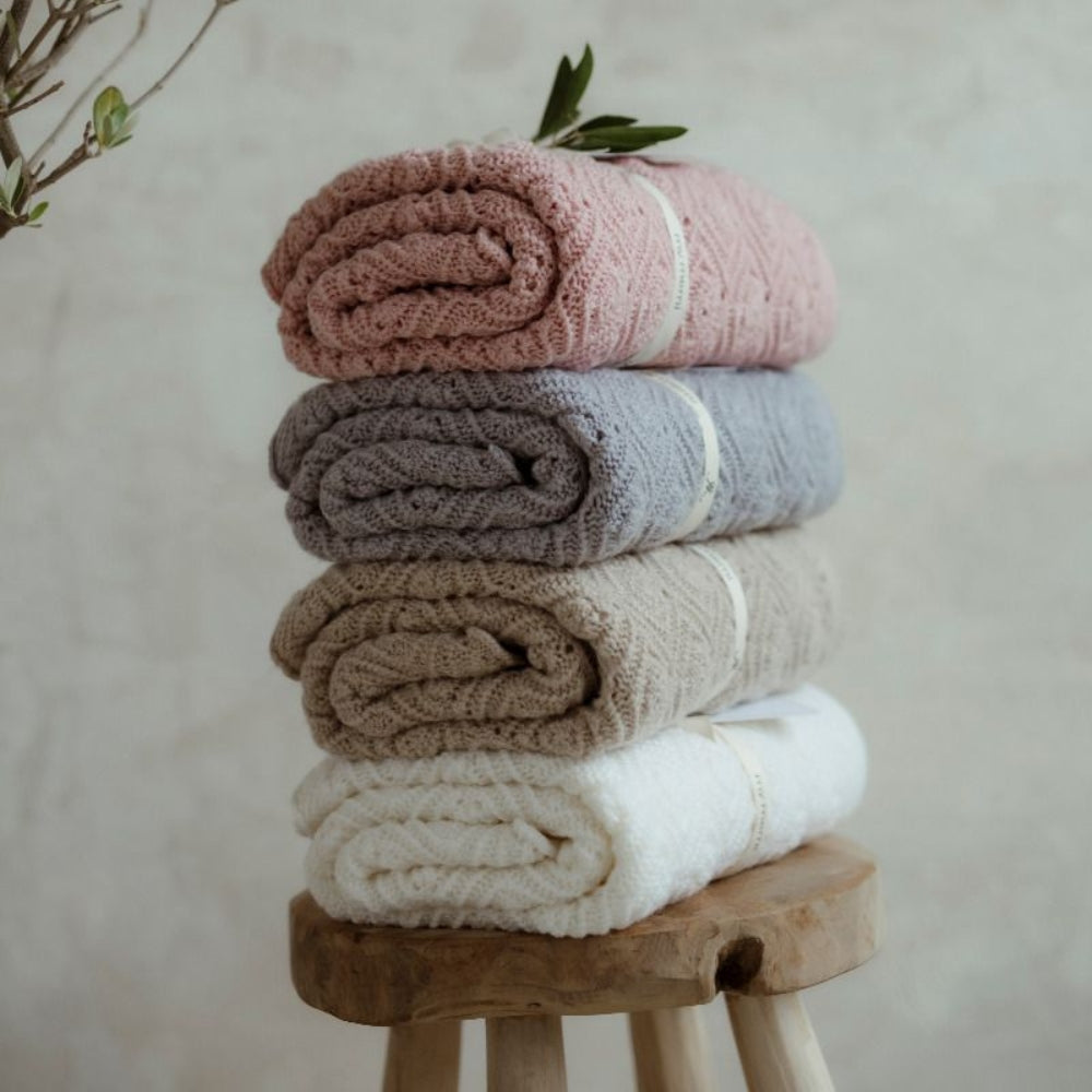 Memi Kocyk z wełny merino Warm beige pearl