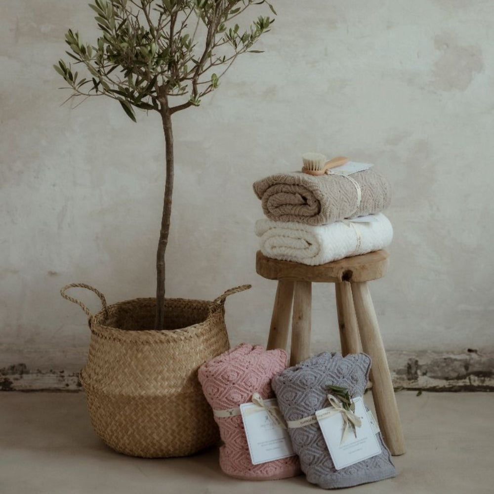 Memi Kocyk z wełny merino Warm beige pearl