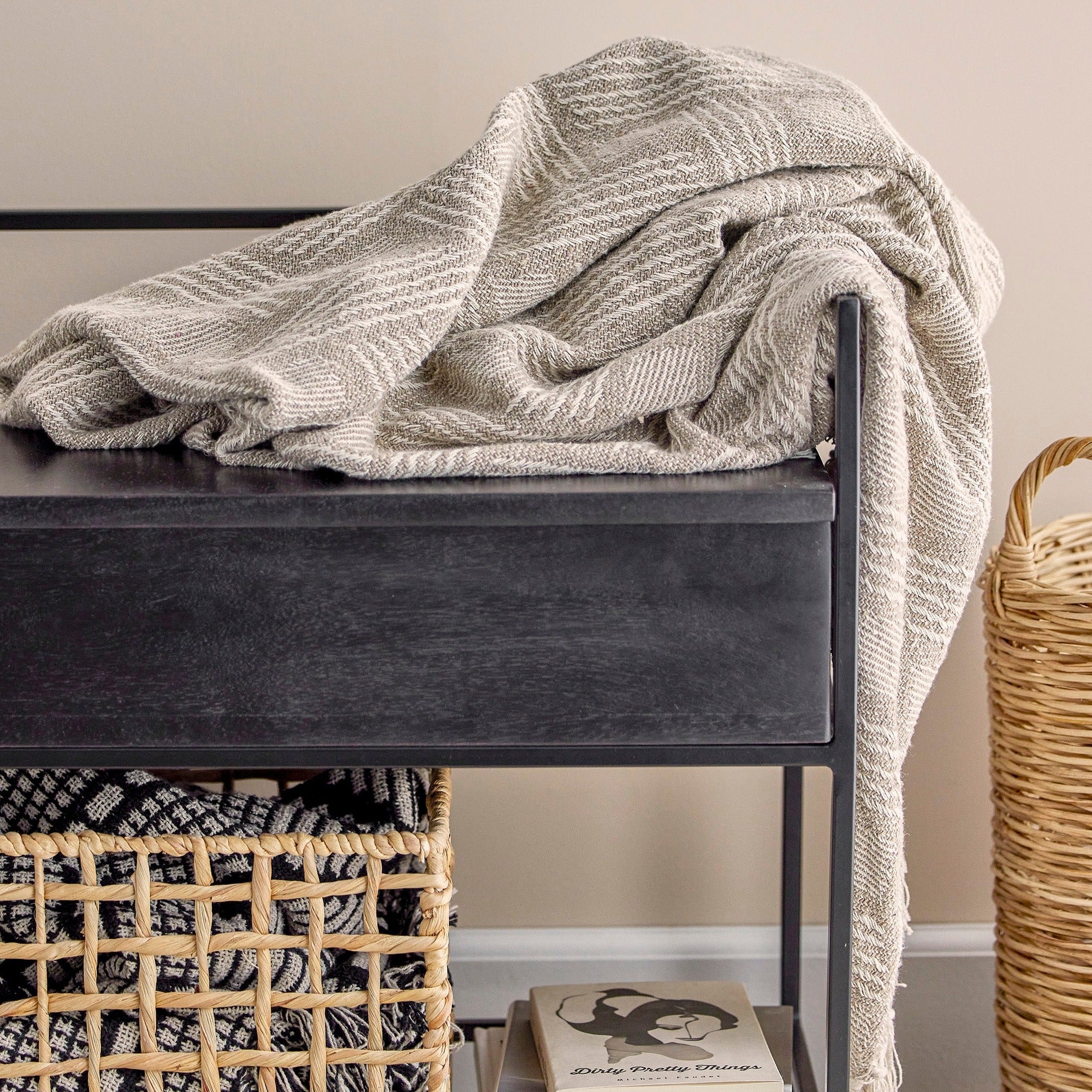 Bloomingville Koc bawełniany Ghina Throw Nature Recycled Cotton