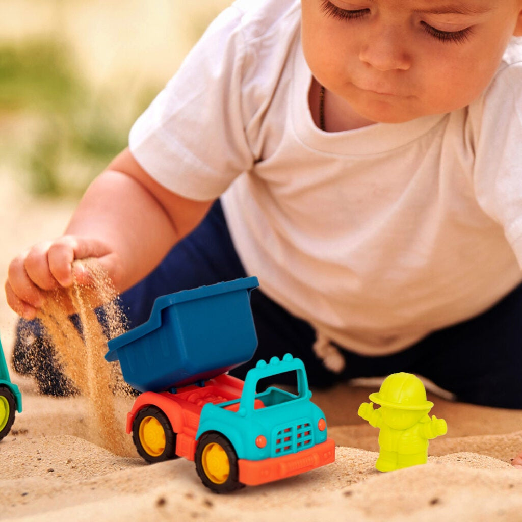 B.Toys Zestaw 3 samochodów Budowlanych z kierowcami
