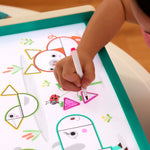 B.Toys Edukacyjny stolik podświetlany do rysowania Look & Shine