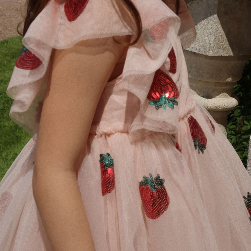 Konges Slojd Sukienka dla dziewczynki Yvonne Frill Dress Strawberry