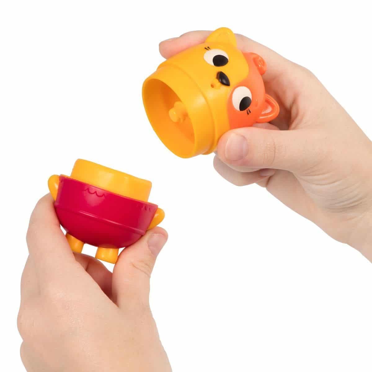 B.Toys seria Land of B. Zabawka do kąpieli rozkręcane sikawki z pieskiem