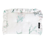 LullaLove Poduszka dla niemowlaka muślinowa z falbanką Zielnik róż