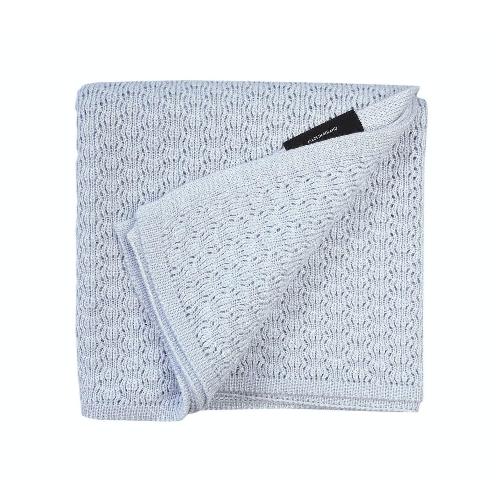 Lullalove Lekki otulacz kocyk bambusowy 90x90 cm motylek niebieski