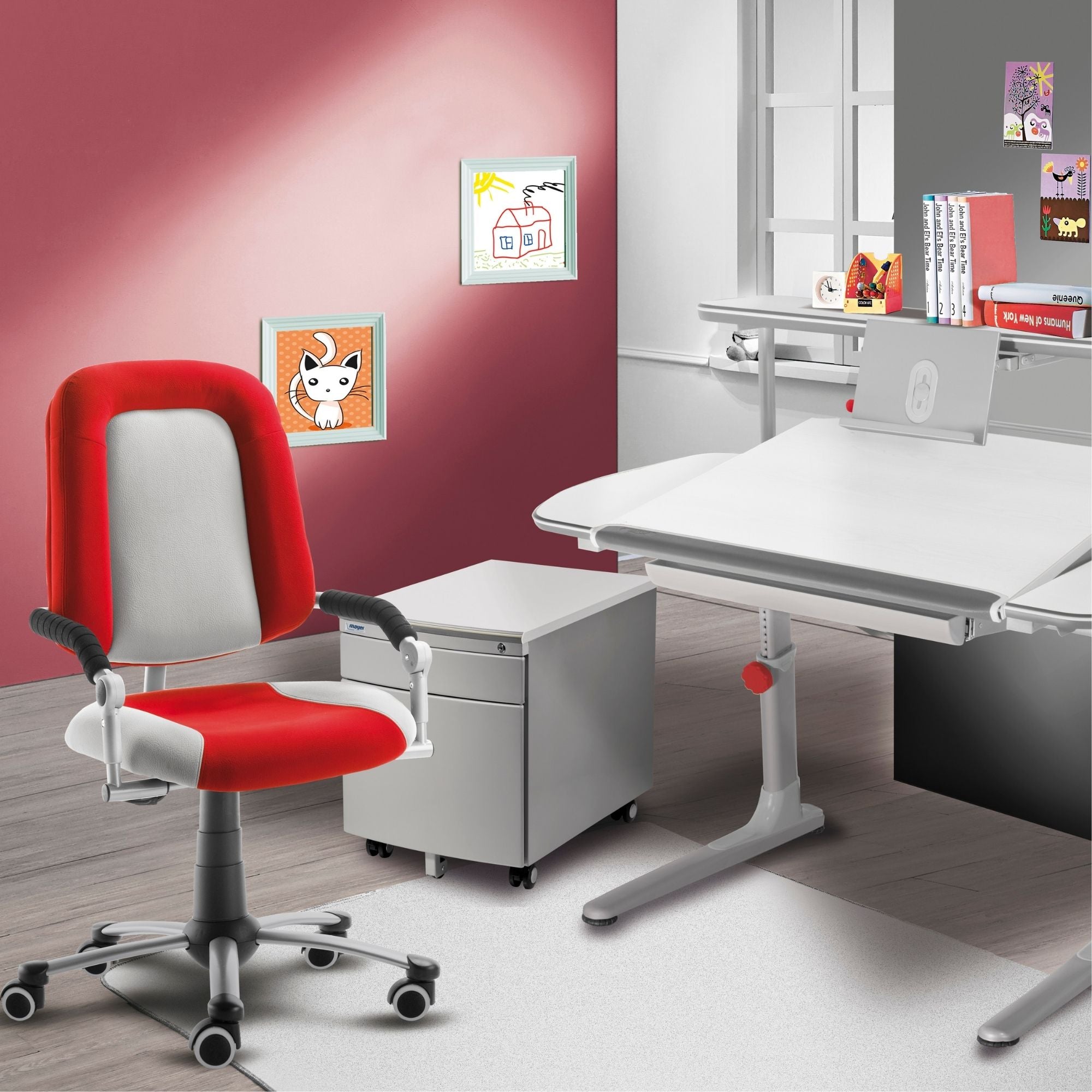 Mayer Ergonomiczne krzesło rosnące z dzieckiem Freaky Sport zielony/czarny