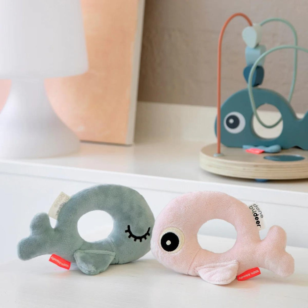 Done by Deer Grzechotka dla niemowlaka Ring Wally Powder Pink