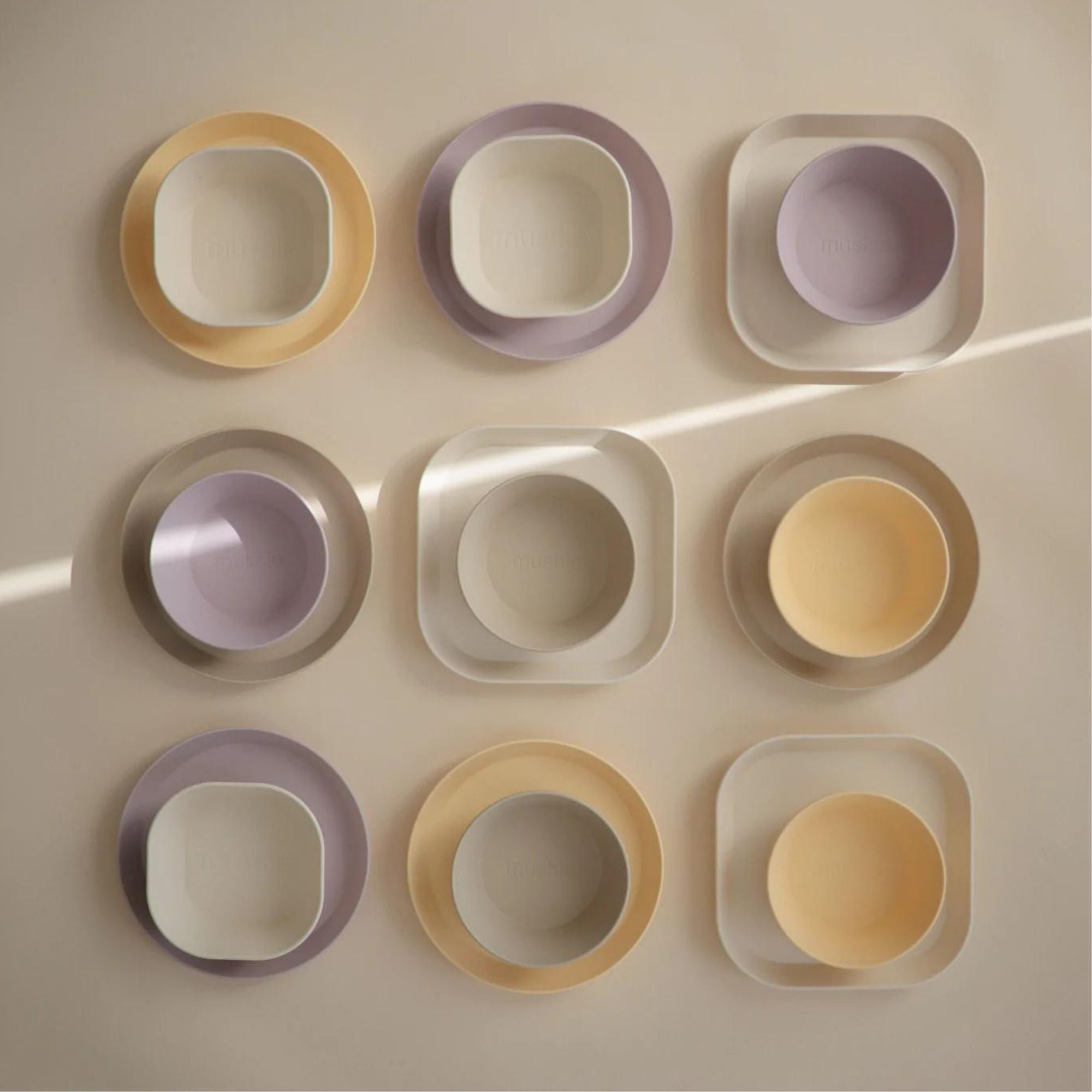 Mushie Miseczki dla dzieci Round Soft Lilac