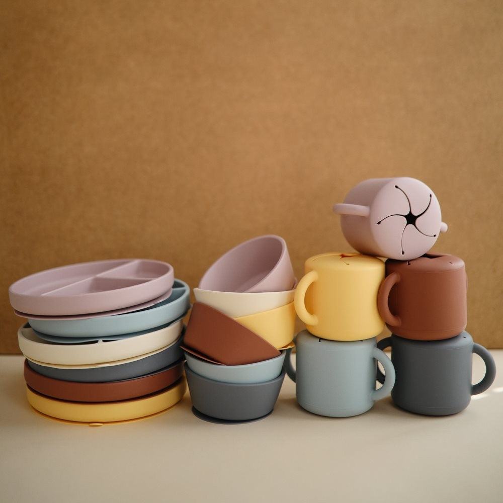 Mushie Silikonowa miseczka z przyssawką Soft Lilac