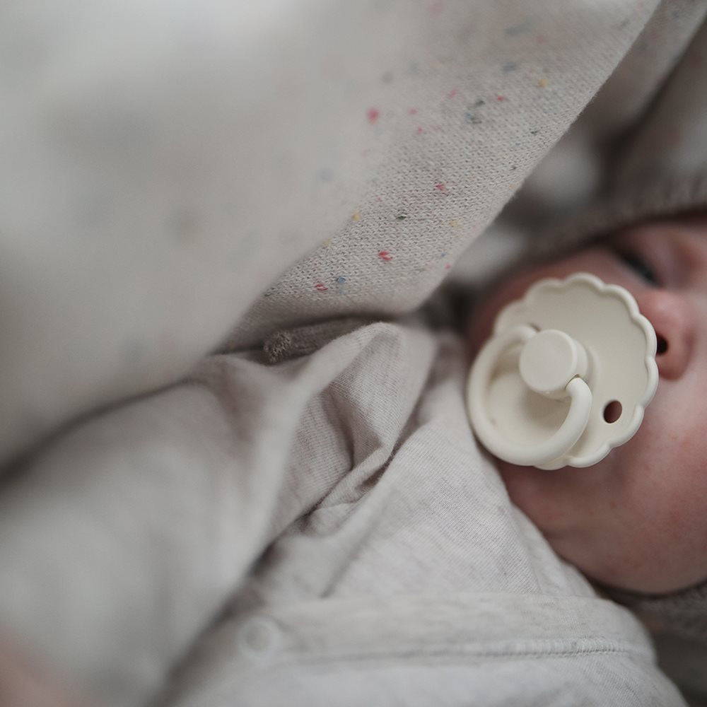 Frigg Smoczek dla dzieci Daisy Kauczuk Cream Rozmiar 1