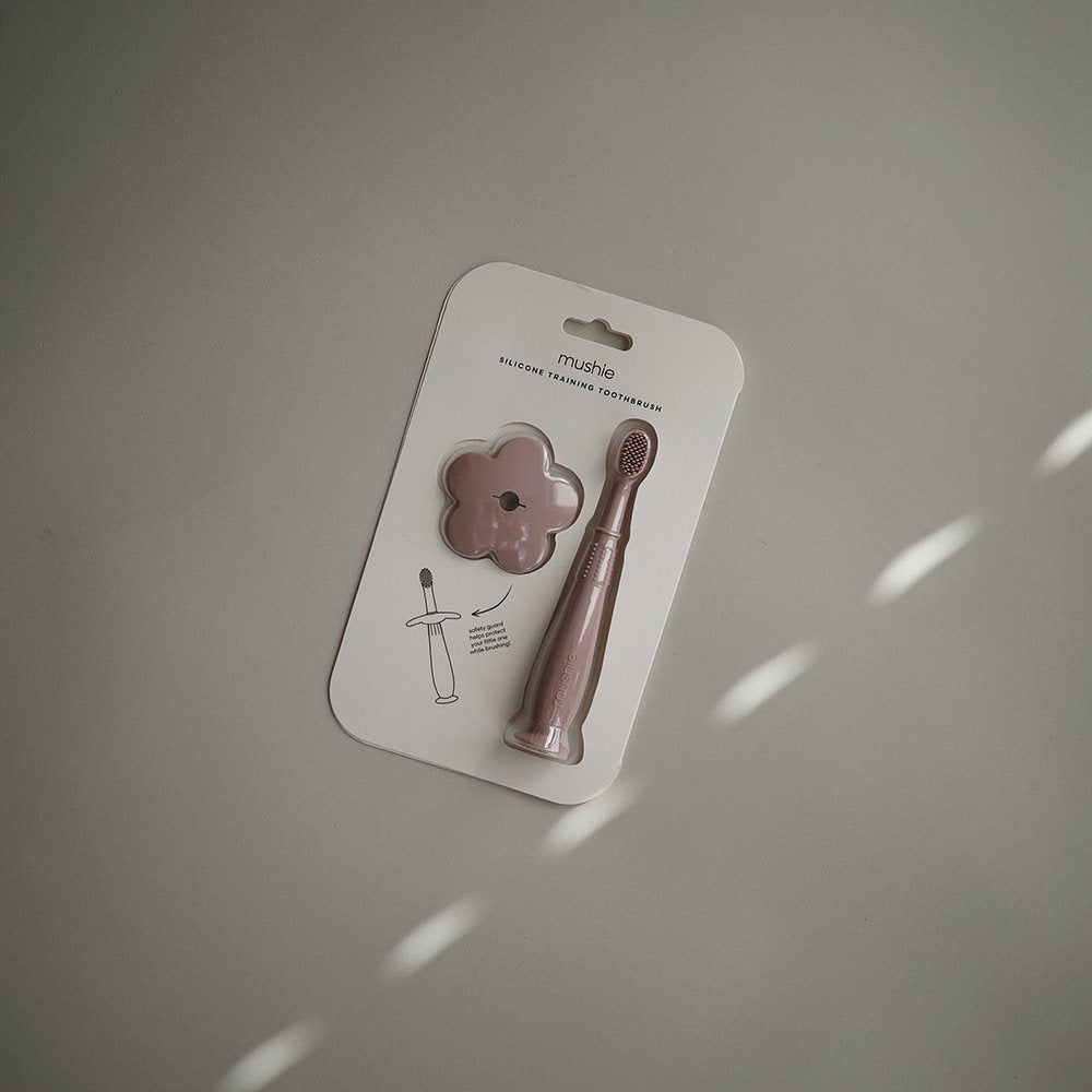 Mushie Szczoteczka do mycia zębów dla dzieci Flower Soft Lilac