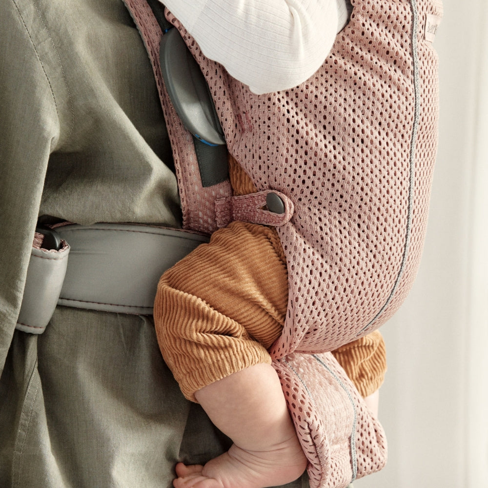 BABYBJORN nosidełko dla niemowlaka MINI 3D Mesh zgaszony róż