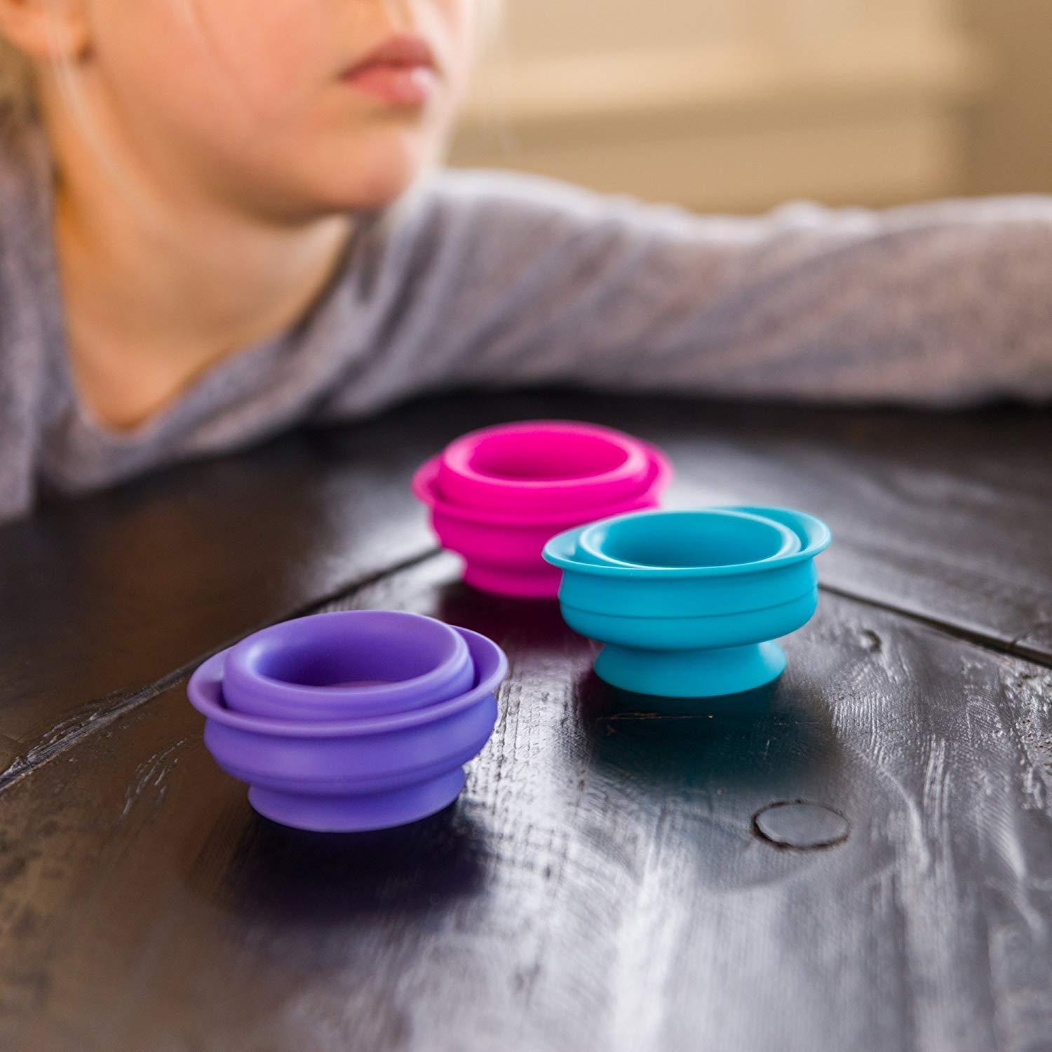 Fat Brain Toys Kubeczki Przyssawki Suction Kupz
