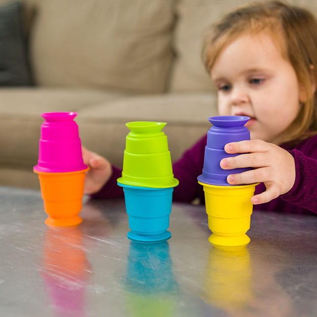 Fat Brain Toys Kubeczki Przyssawki Suction Kupz