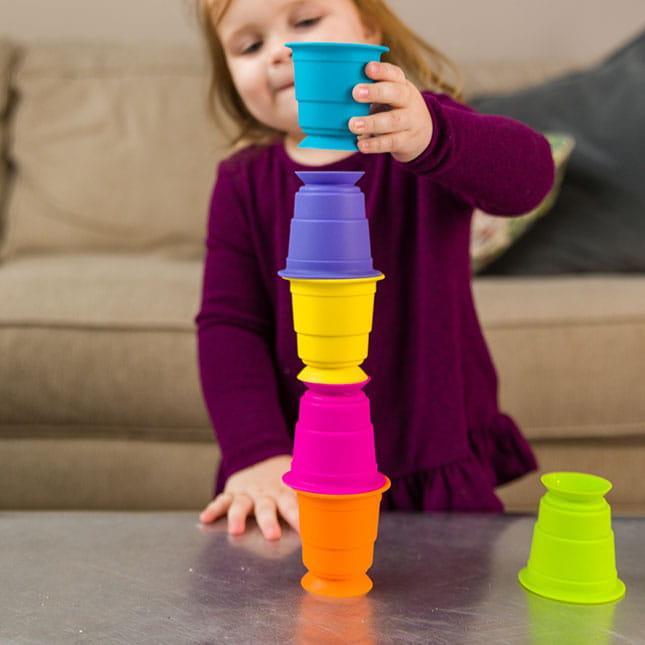 Fat Brain Toys Kubeczki Przyssawki Suction Kupz
