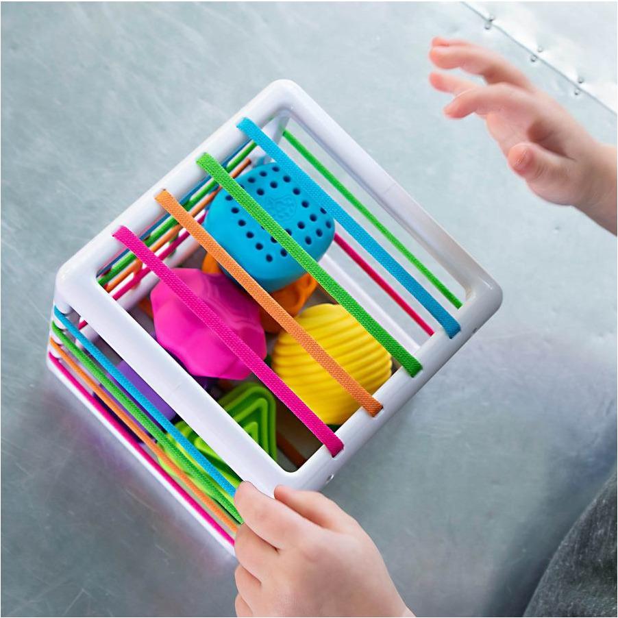 Fat Brain Toys Elastyczna Kostka Sorter InnyBin