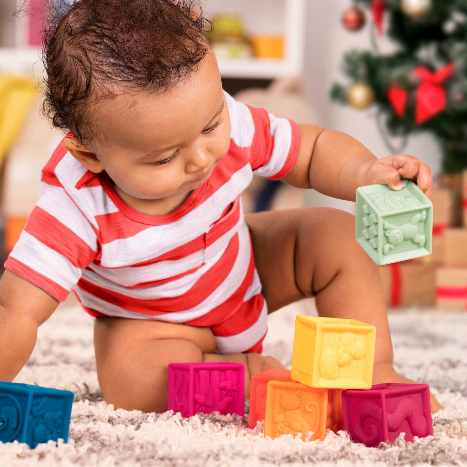 B.Toys Miękkie klocki edukacyjne mały zestaw 10 klocków - 4kidspoint.pl