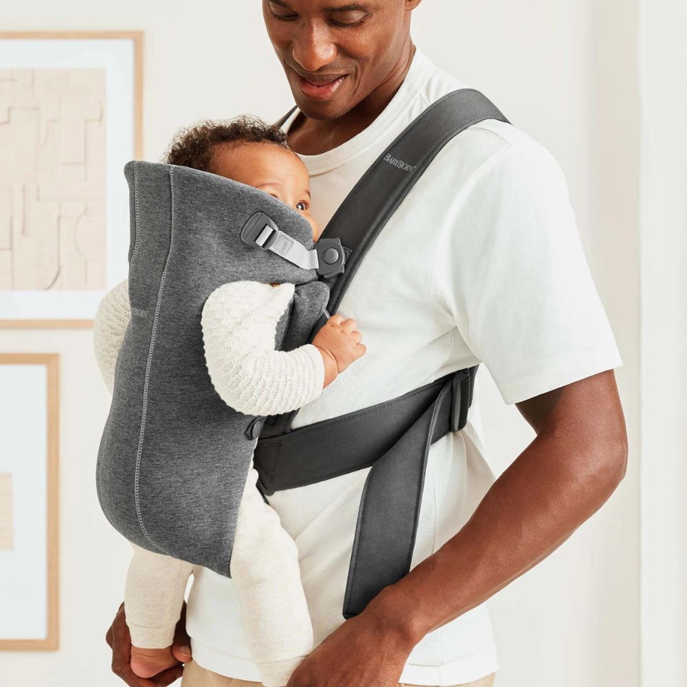 BABYBJORN nosidełko dla niemowlaka MINI 3D Jersey Dark grey