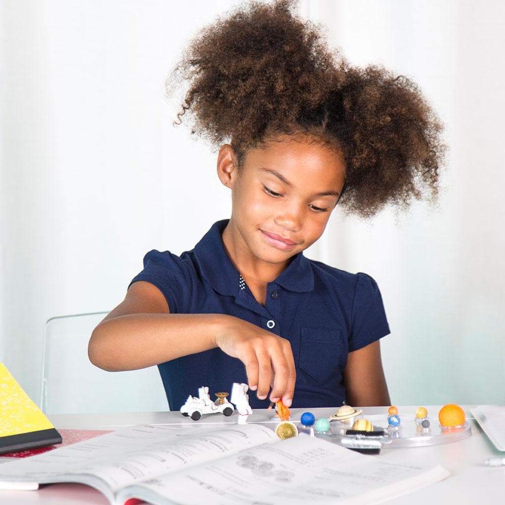 Safari Ltd Zestaw figurek Montessori Kosmos i akcesoria