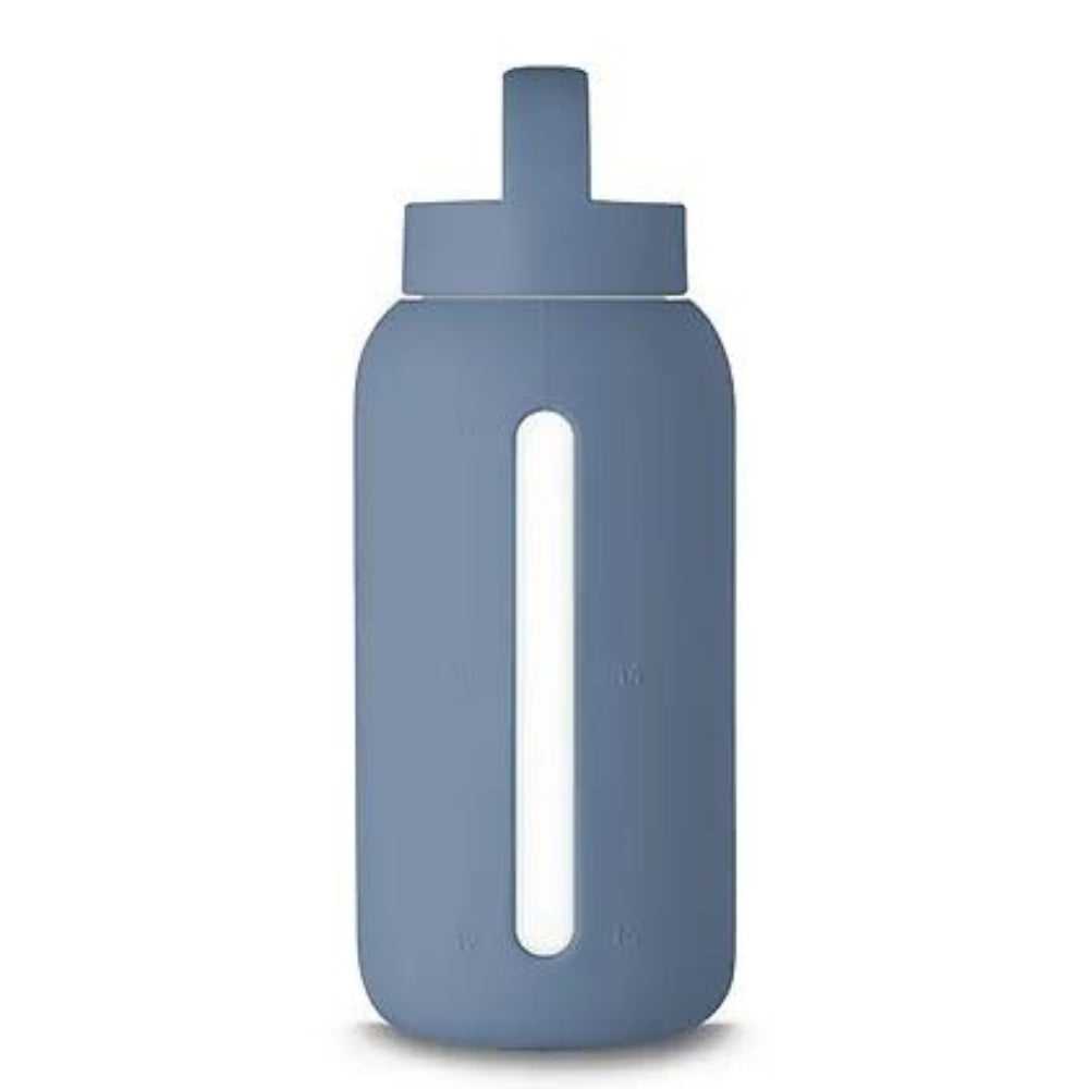 MUUKI Szklana butelka na wodę motywacyjna 720 ml Shadow Slate