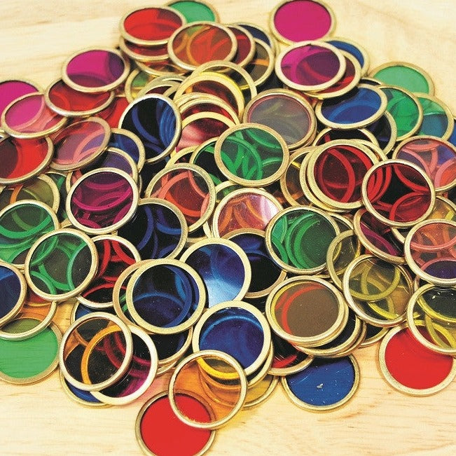 Akcesoria Plastikowe żetony z metalowymi obwódkami