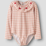 Lil’ Atelier Strój kąpielowy dla dziewczynki Misty Rose NMFFINLEY