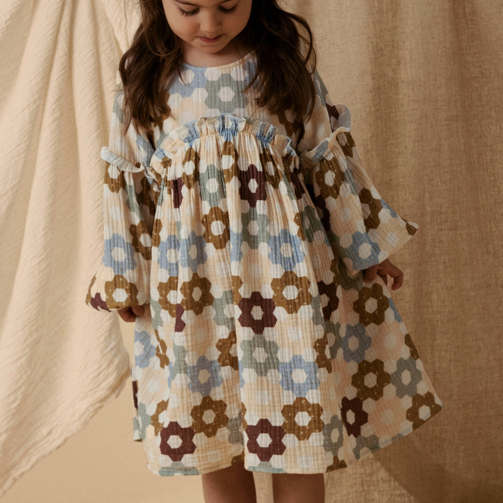 Lil’ Atelier Sukienka dla dziewczynki Mini Coconut Milk NMFTALIA