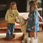 Konges Slojd Kurtka dżinsowa dla dziewczynki z kołnierzykiem Magot Bow Kitty