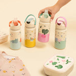 The Cotton Cloud Bidon dziecięcy ze stali nierdzewnej Dancing Hearts 420ml