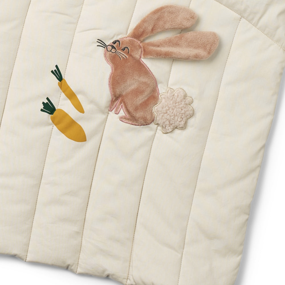 Liewood mata edukacyjna dla niemowląt Bernet Farmlife Activity Blanket Farmlife / Sandy
