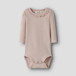 Lil’ Atelier Body niemowlęce dla dziewczynki slim Peach Whip NBFLAYO