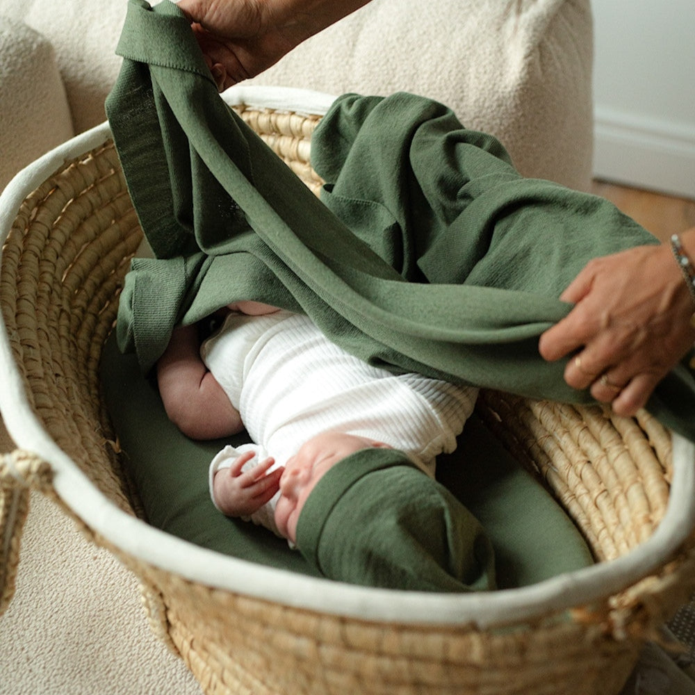 Yarnami by Poofi Prześcieradło do wózka 35x75cm Oliwkowy