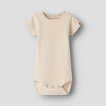 Lil’ Atelier Body niemowlęce chłopięce slim Oxford Tan NBMFENG