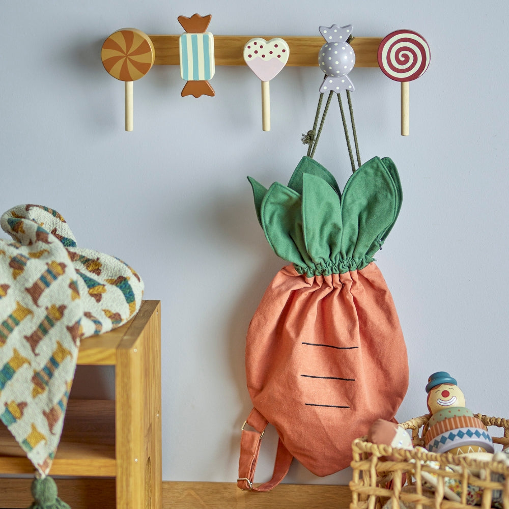 Bloomingville Wieszak na ubrania drewniany Rudy