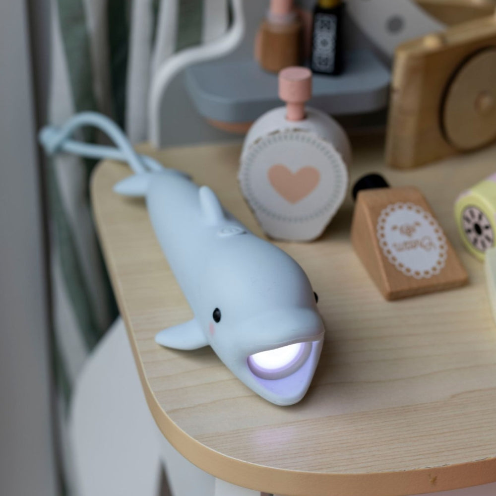 Rabbit & Friends Latarka dla dzieci Delfin BUBBLY