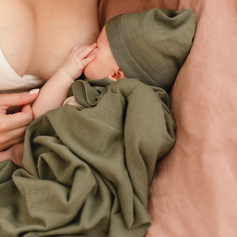 Yarnami by Poofi Zestaw merino Cozy dla niemowlaka oliwkowy