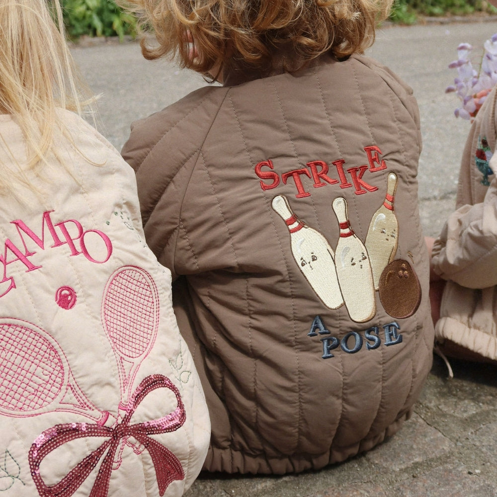 Konges Slojd Kurtka bomberka dla chłopca Juno Walnut