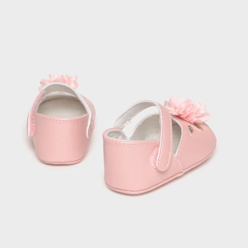 Mayoral Buty niechodki dla dziewczynki balerinki wizytowe z kwiatuszkiem Baby Pink