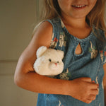 Konges Slojd Przytulanka odwracalna  kotek i piesek w jednym w kolorze Beige