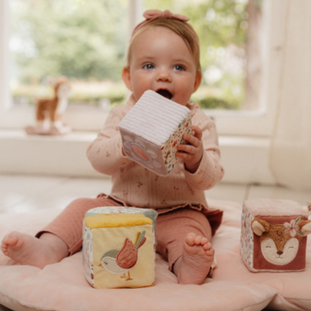 Little Dutch Miękkie kostki aktywizujące zestaw 4 sztuk Fairy Garden