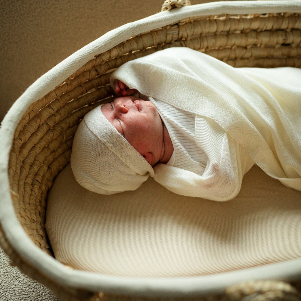 Yarnami by Poofi Prześcieradło do wózka 35x75cm piaskowy