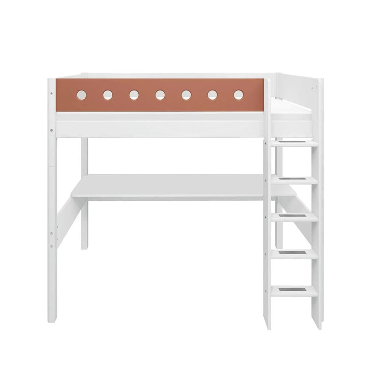 Flexa Łóżko dziecięce wysokie z prostą drabinką i biurkiem z kolekcji White White blush