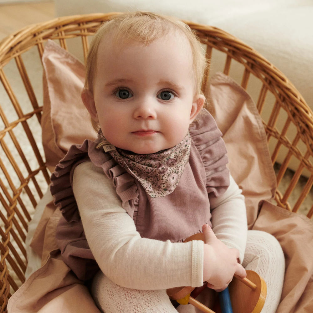 Wheat Body niemowlęce z długim rękawem z wełny merino Lucca eggshell melange